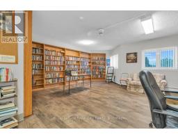 614 - 19 WOODLAWN ROAD E - 38
