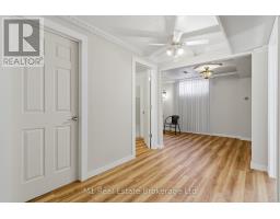 2 JOANNE CRESCENT - 38