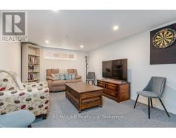 61 MC DONALD STREET - 31