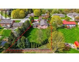24 JORDAN DRIVE - 41