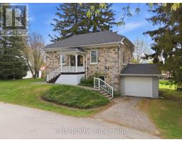 208 MARY STREET - 1