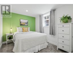 96 STRANGE STREET - 27