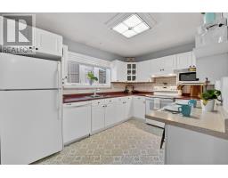 75 SOUTHBANK DRIVE - 11
