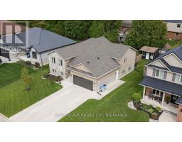 79 SYLVIA STREET - 44