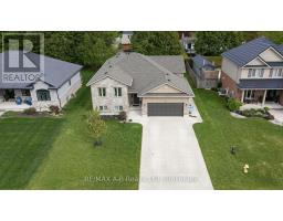 79 SYLVIA STREET - 45