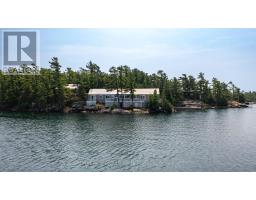 2 A258 ISLAND - 42