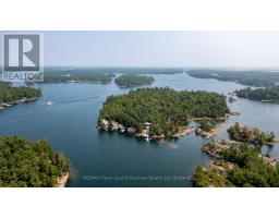 2 A258 ISLAND - 44