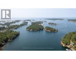 2 A258 ISLAND - 46