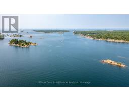 2 A258 ISLAND - 47