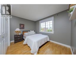 466 HIGHLAND DRIVE - 16