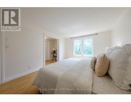 466 HIGHLAND DRIVE - 19