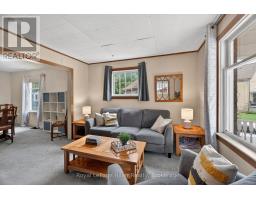 211 NELSON STREET - 10