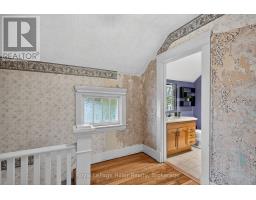 211 NELSON STREET - 21