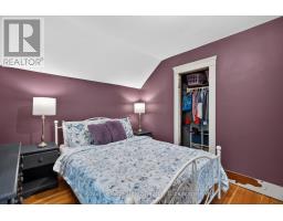 211 NELSON STREET - 28