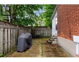 211 NELSON STREET - 44