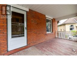 211 NELSON STREET - 5