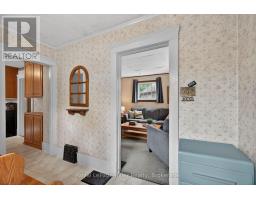 211 NELSON STREET - 9