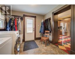 310 MAIN STREET W - 20