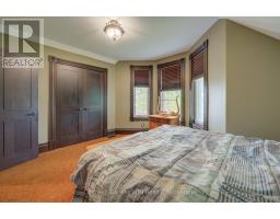 310 MAIN STREET W - 26