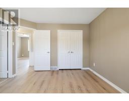 79 HAZELWOOD CRESCENT - 12