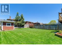 79 HAZELWOOD CRESCENT - 26