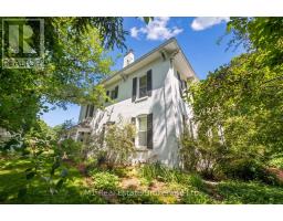 119 JOHN STREET W - 32