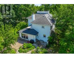119 JOHN STREET W - 42