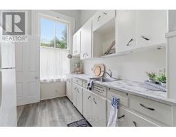 218 ALBERT STREET - 28