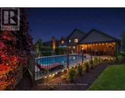 8 STONEFIELD DRIVE - 44