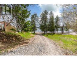 1093 REYNOLDS ROAD - 44