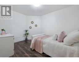 113 - 106 BARD BOULEVARD - 14