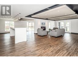 113 - 106 BARD BOULEVARD - 45