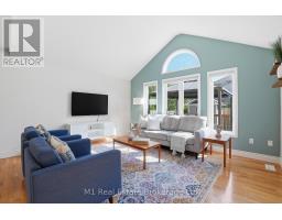 89 MCARTHUR DRIVE - 12