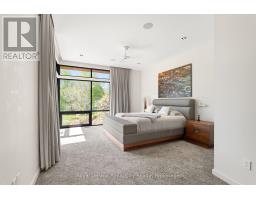 164 HUME ROAD - 18