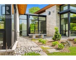 164 HUME ROAD - 34