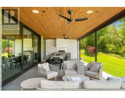 164 HUME ROAD - 36