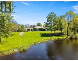 164 HUME ROAD - 43