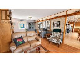 52 SHORE DRIVE - 18