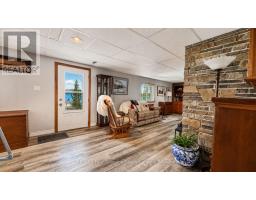52 SHORE DRIVE - 31