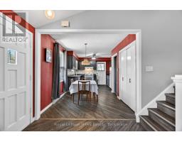 27 GREENWOOD DRIVE - 11