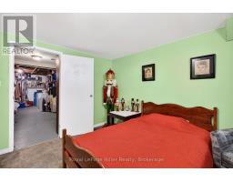 27 GREENWOOD DRIVE - 34