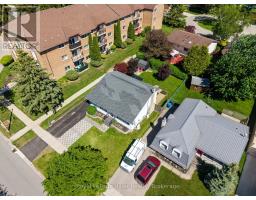 27 GREENWOOD DRIVE - 35