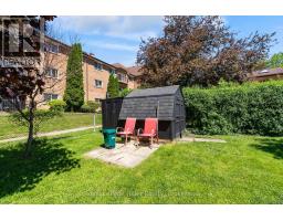 27 GREENWOOD DRIVE - 37