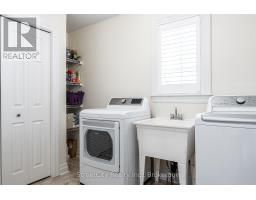 98 ABRAHAM DRIVE - 23
