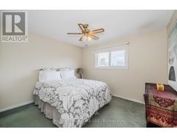 26 BRAZOLOT DRIVE - 17