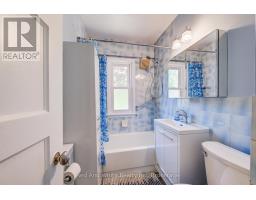 59 LORNE CRESCENT - 12