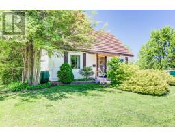 59 LORNE CRESCENT - 2