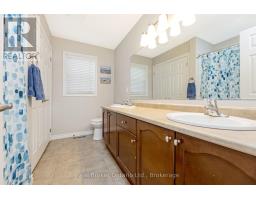 22 ATTO DRIVE - 26