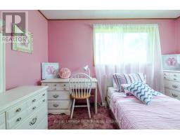 873 14TH STREET W - 18