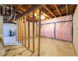 873 14TH STREET W - 30